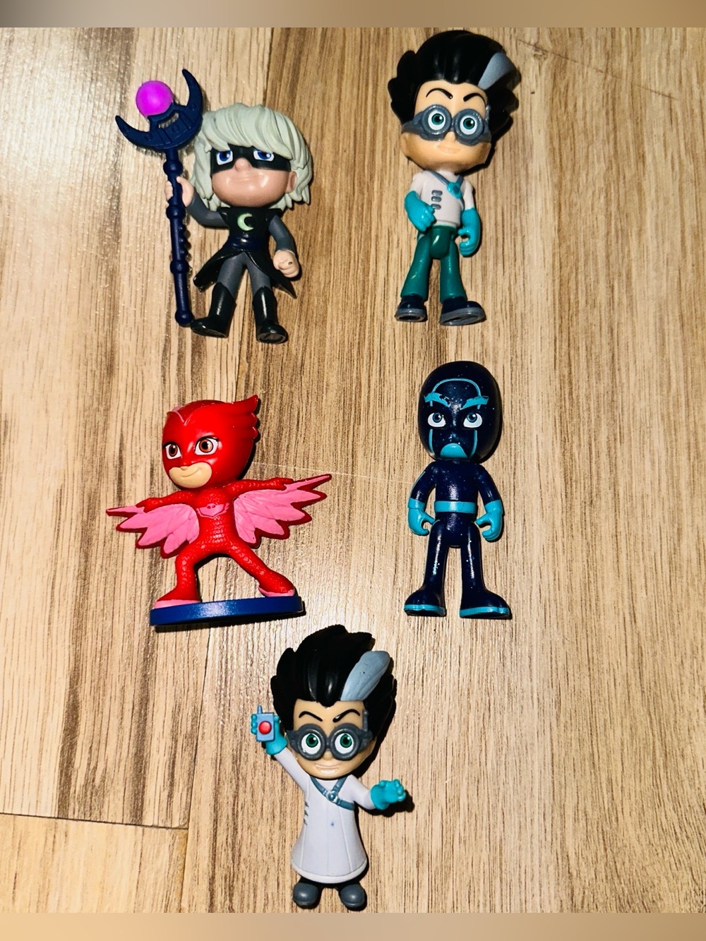 Disney PJ Masks Toy Mini Figure Bundle